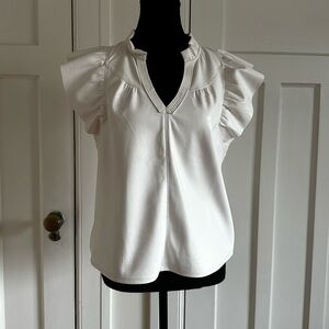 Chic White Faux Leather Ruffle Sleeve Top 🇨🇦